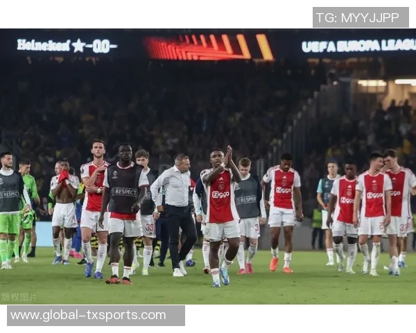 阿贾克斯荷甲表现强劲却在欧冠遭遇惨败排名倒数第二 阿贾克斯荷甲表现强劲却在欧冠遭遇惨败排名倒数第二