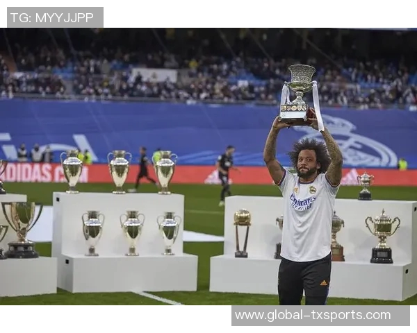 西班牙媒体报道皇马11月主场仅一战五连客后重返伯纳乌