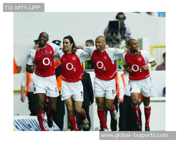 赖特称赞阿森纳阵容实力强大直言球队是英超冠军有力争夺者 赖特称赞阿森纳阵容实力强大直言球队是英超冠军有力争夺者