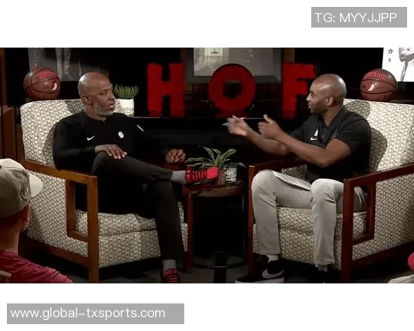 比卢普斯谈季前赛首发轮换希望球迷理性解读球队策略 比卢普斯谈季前赛首发轮换希望球迷理性解读球队策略