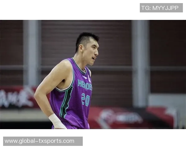 山东男篮热身赛惜败美国肯塔基传奇队陶汉林王岚嵚表现抢眼 山东男篮热身赛惜败美国肯塔基传奇队陶汉林王岚嵚表现抢眼