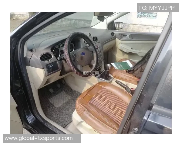 福克斯幸福生活照曝光妻子美丽动人儿女聪明可爱展现完美家庭生活 福克斯幸福生活照曝光妻子美丽动人儿女聪明可爱展现完美家庭生活