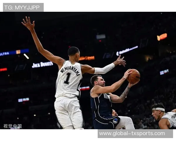 历史五大篮球巨星盘点文班亚马心目中的传奇名单揭秘 历史五大篮球巨星盘点文班亚马心目中的传奇名单揭秘