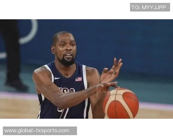 伊森谈杜兰特防守压力为球队创造更多进攻机会 伊森谈杜兰特防守压力为球队创造更多进攻机会