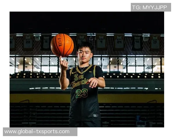 旧金山大学首战迎战犹他州大学王俊杰首发赵维伦替补出场 旧金山大学首战迎战犹他州大学王俊杰首发赵维伦替补出场