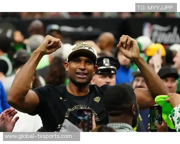 巴特勒谈霍福德的影响力称其在比赛中将极大助力球队表现 巴特勒谈霍福德的影响力称其在比赛中将极大助力球队表现