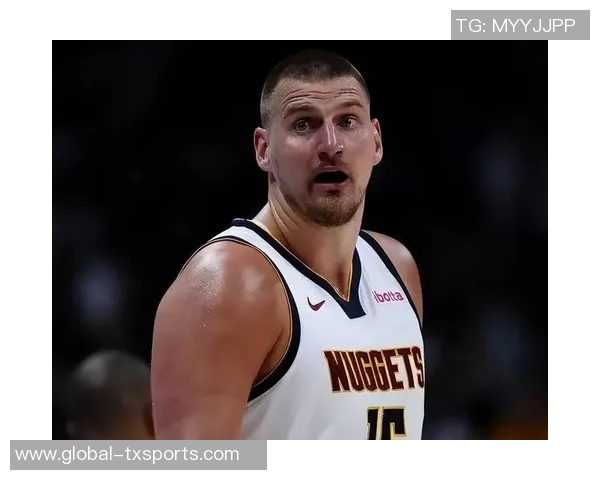 约基奇化身魔术师亚历山大与杨在费城的精彩对决 约基奇化身魔术师亚历山大与杨在费城的精彩对决