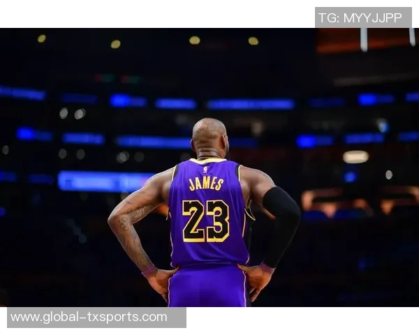 全明星阵容深度剖析：詹姆斯入选引争议申京应替代布克成最佳选择